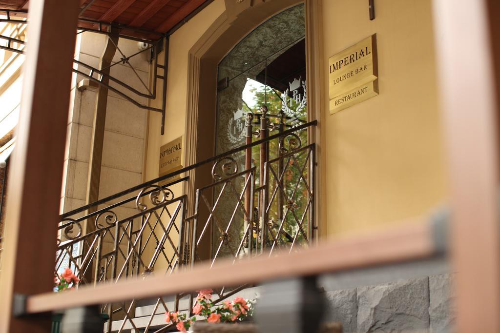 Imperial Palace Hotel Yerevan Exterior photo